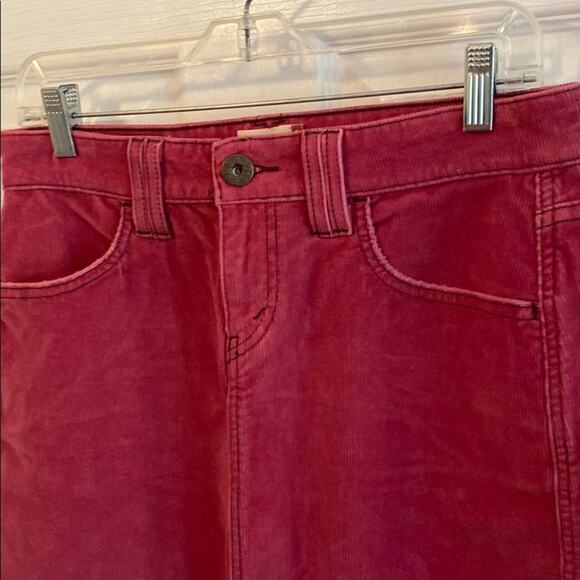 Levi’s pink 9 corduroy skirt - Picture 4 of 5